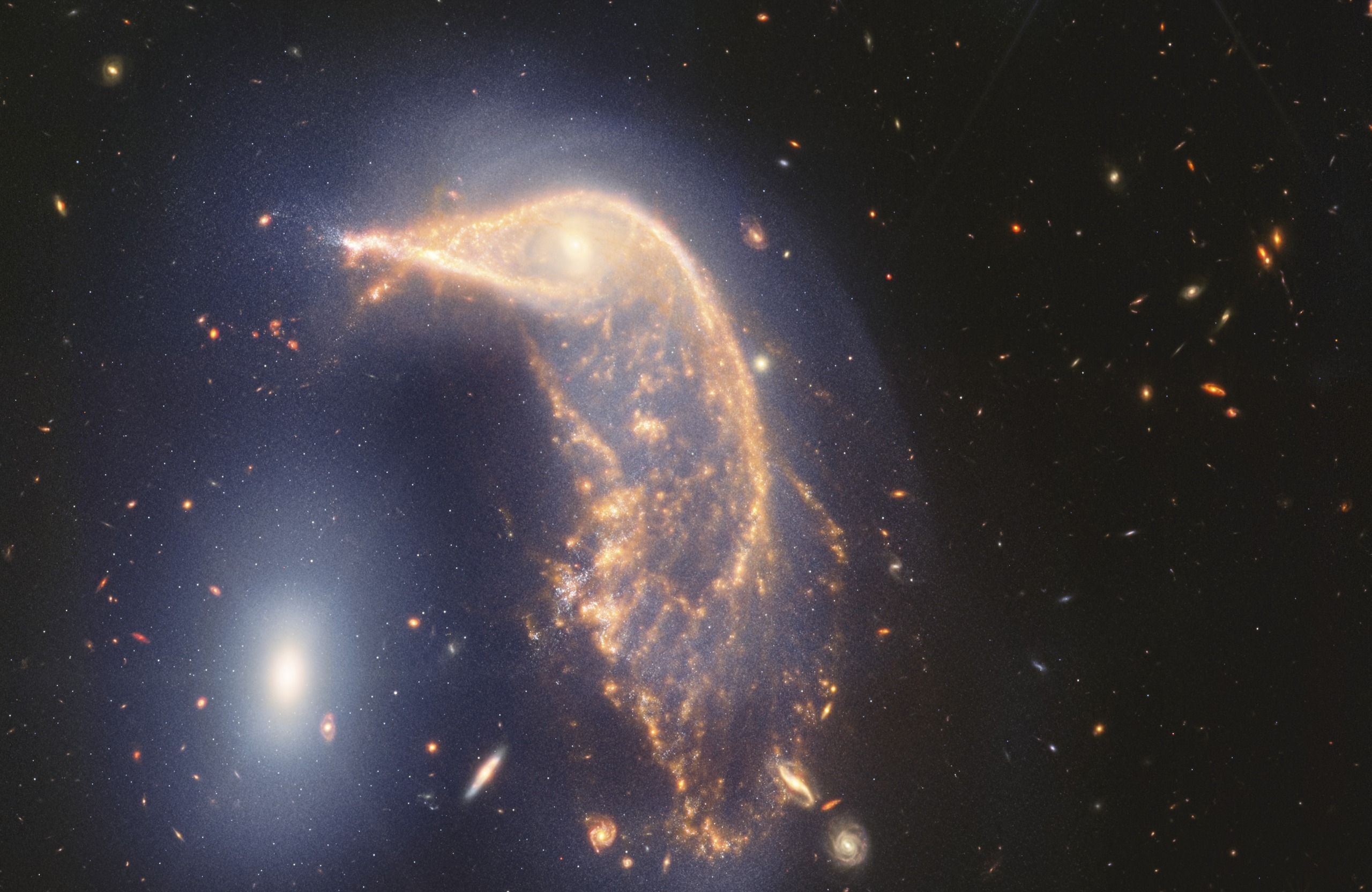Arp 142, NGC 2936 (Penguin) and NGC 2937 (Egg) — MacBook 13"