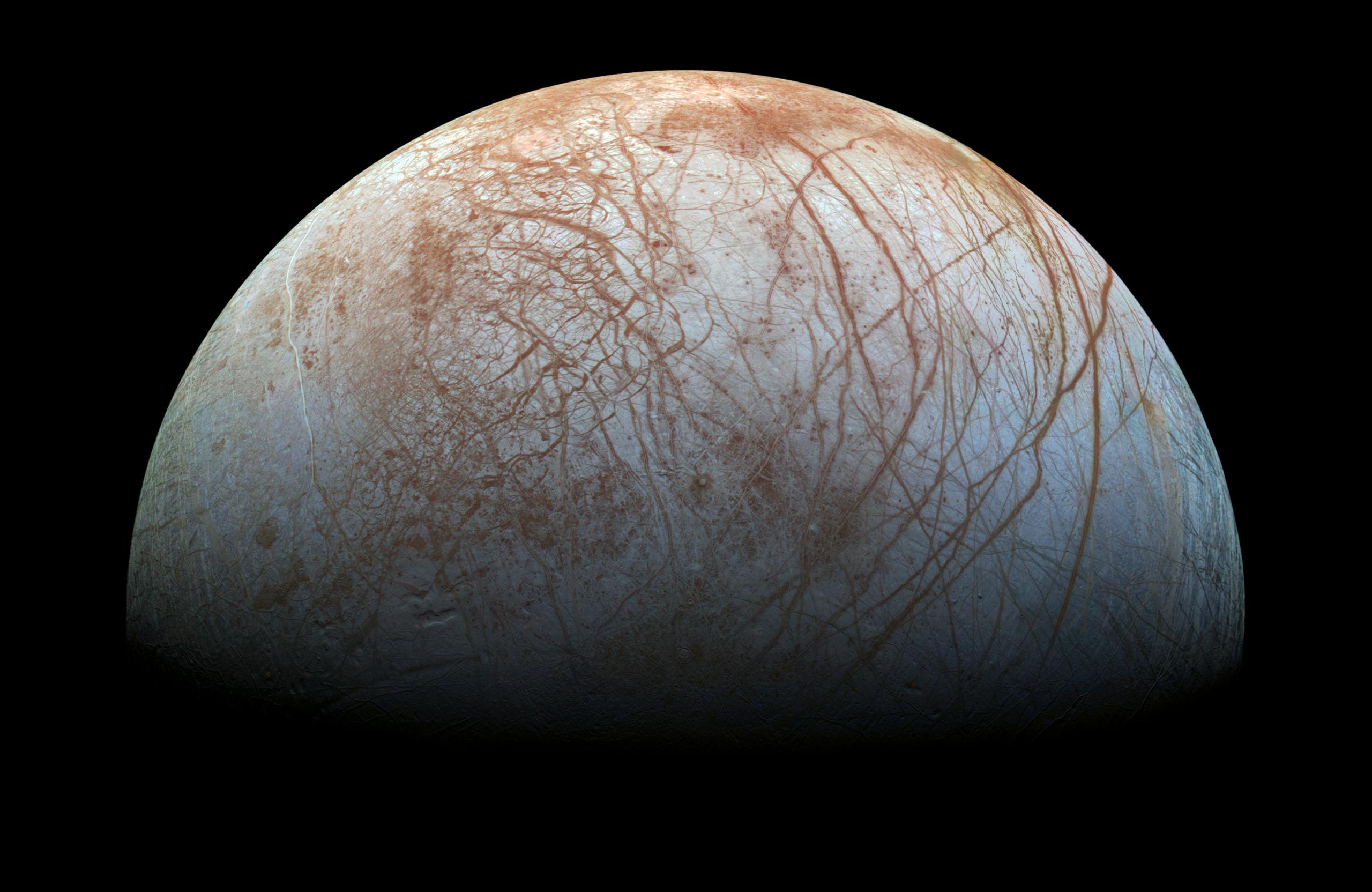 Europa's Stunning Surface — MacBook 13"
