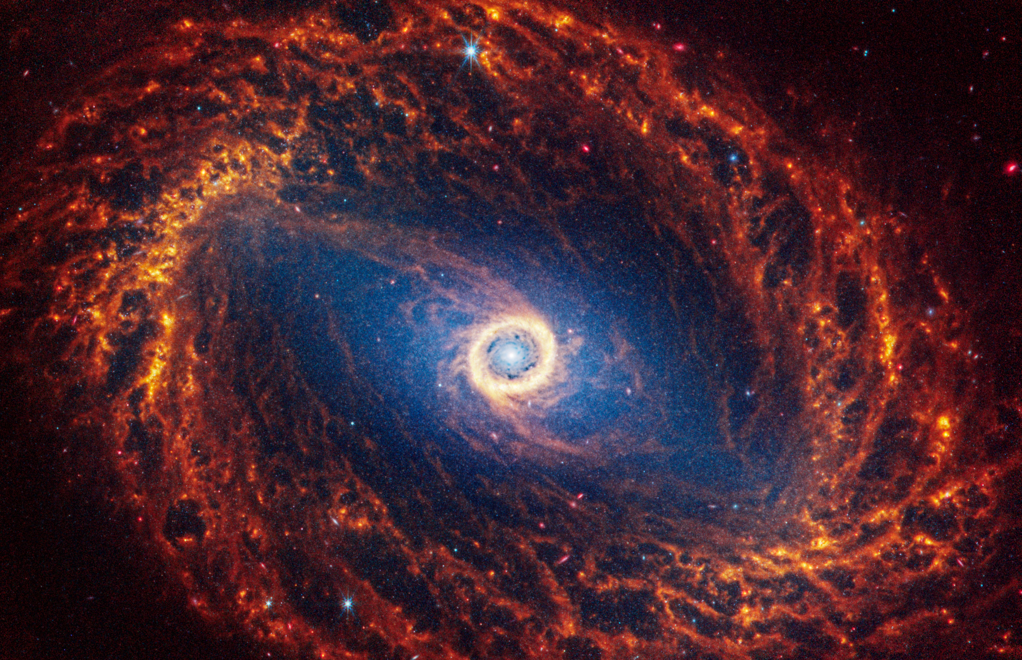 NGC 1512 — MacBook 16"