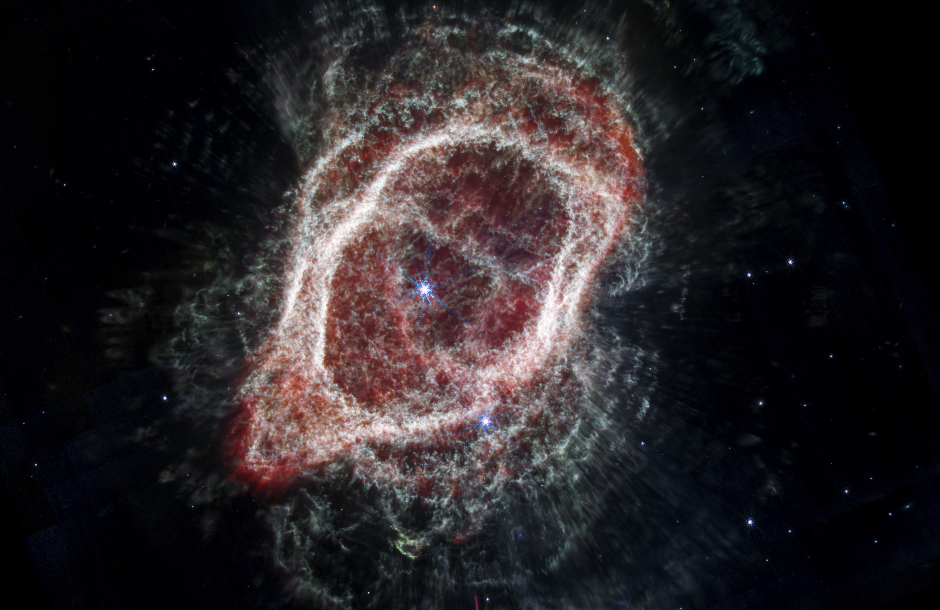 Southern Ring Nebula, Scattered Outflow — MacBook 14"