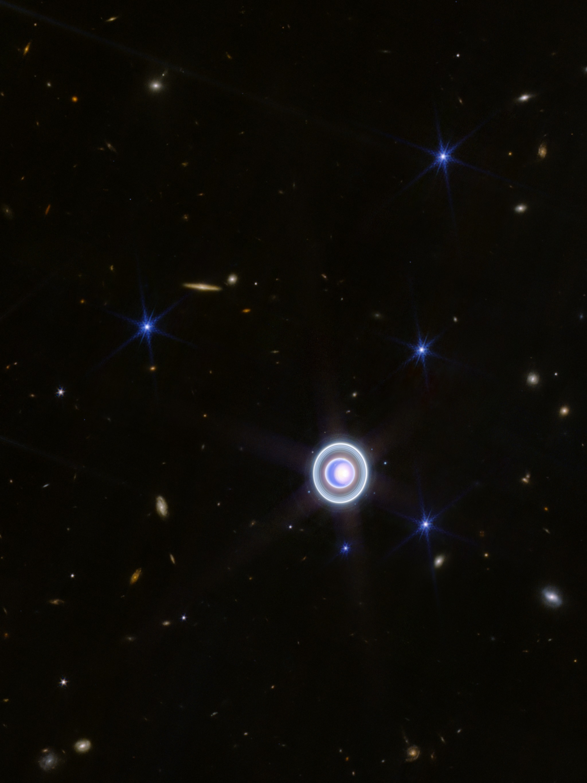 Uranus, Wide Field View — iPad